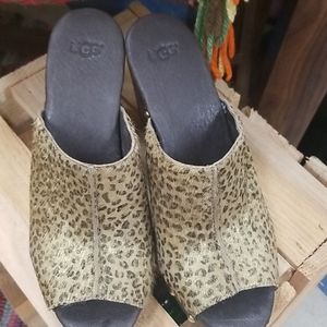 Ugg Leather Clogs